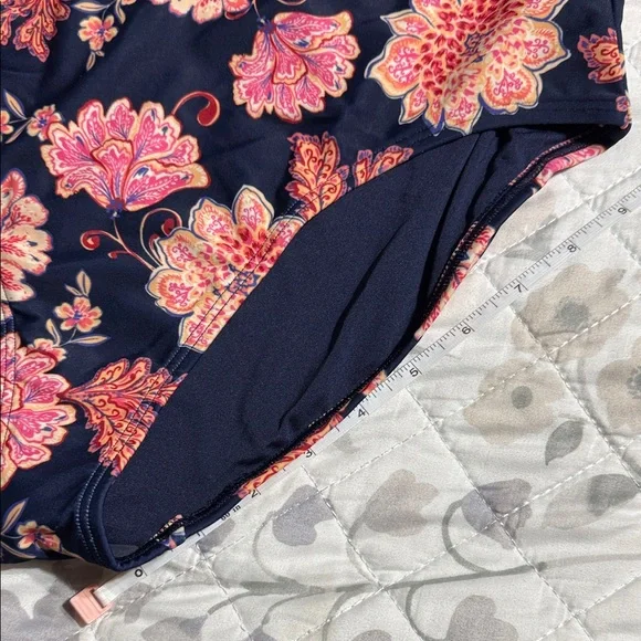 Floral High-Waisted Old Navy Bikini Bottom S - Picture 5 of 7